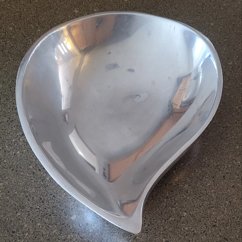 Vintage Nambe #562‎ 12” Paisley Shaped Silver Bowl